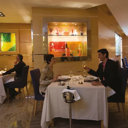 Riu Palace Tres Islas Отель Коральео