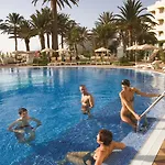 Riu Palace Tres Islas 酒店